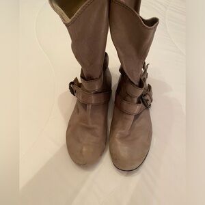 Nine West size 8.5 booties